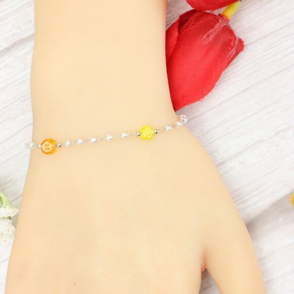 "Trendy Handmade Bracelet – A Thoughtful Gift for Girls & Women | UNVRC1695 - Picture 4 of 10